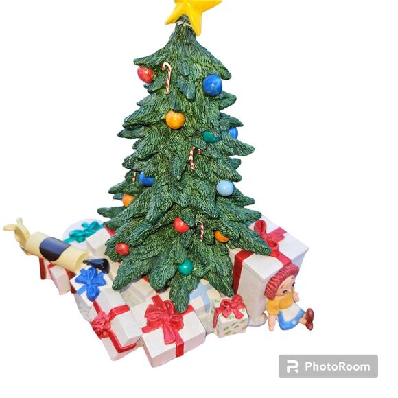 Looney Tunes Christmas Morning Scape Gift Wrapped 980021 - Picture 2 of 2